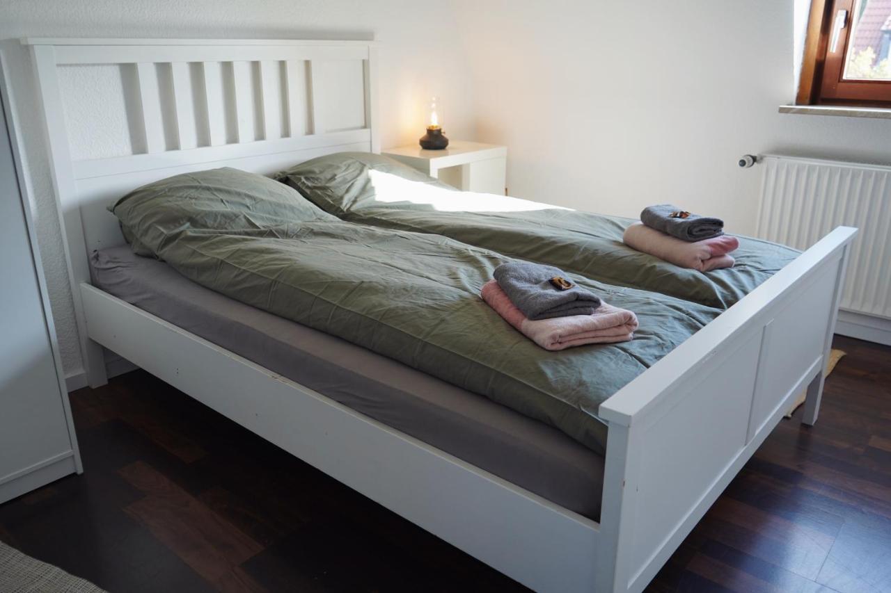 Unique: Geraeumig - Bhf-Nah - Parkplatz - Netflix Apartment Bremen Luaran gambar