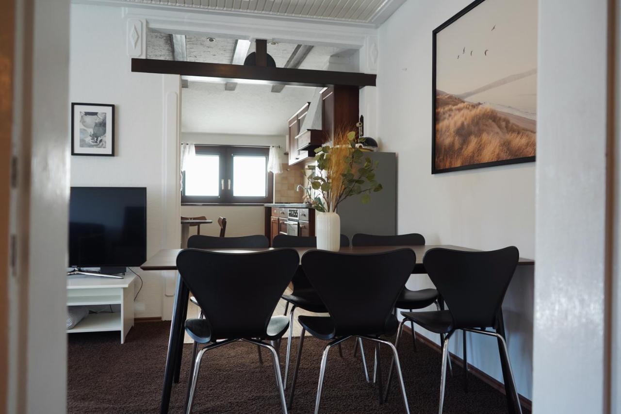 Unique: Geraeumig - Bhf-Nah - Parkplatz - Netflix Apartment Bremen Luaran gambar