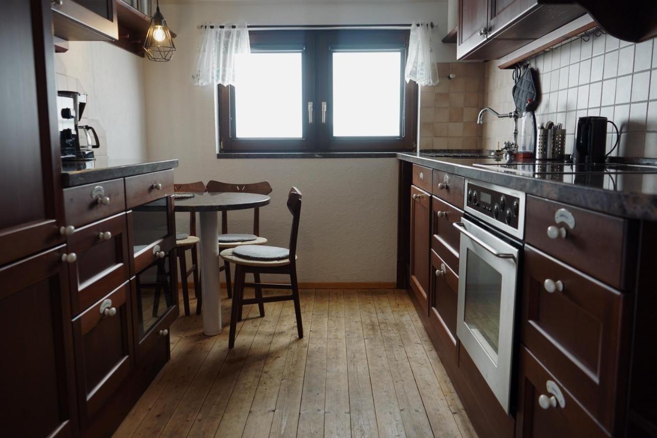 Unique: Geraeumig - Bhf-Nah - Parkplatz - Netflix Apartment Bremen Luaran gambar