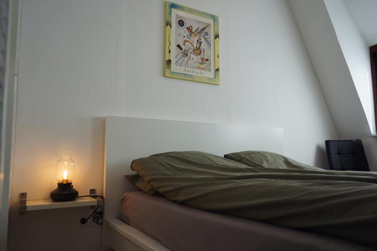 Unique: Geraeumig - Bhf-Nah - Parkplatz - Netflix Apartment Bremen Luaran gambar